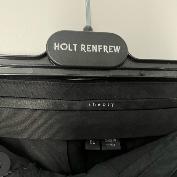 Like new classic black Theory dress pants. EUC. Dry cleaned and pressed recently - Picture 3 of 5